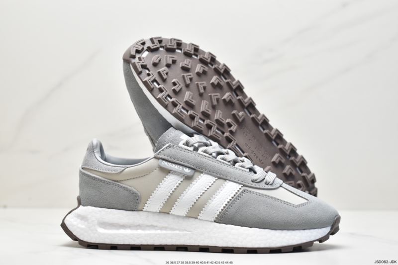 Adidas Sneakers